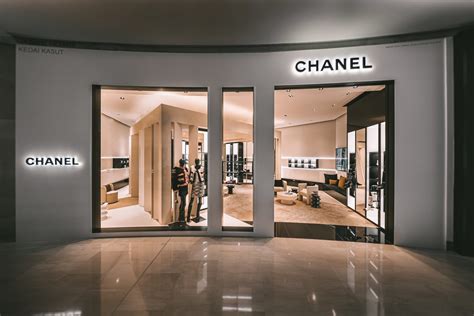 chanel shoe store.